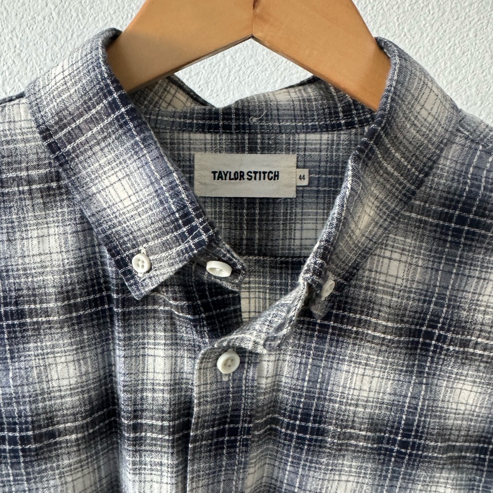 Taylor Stitch Blue and White Casual Button Down Shirt